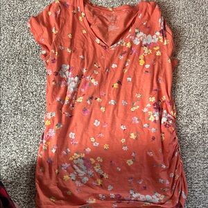 a:glow Coral Floral Short Sleeve Top